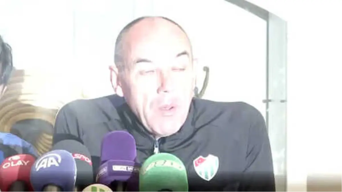 Bursaspor Teknik Direktörü Le Guen: "Aziz Eraltay, Takım Omurgasının En Önemli İsmi" - Antalya