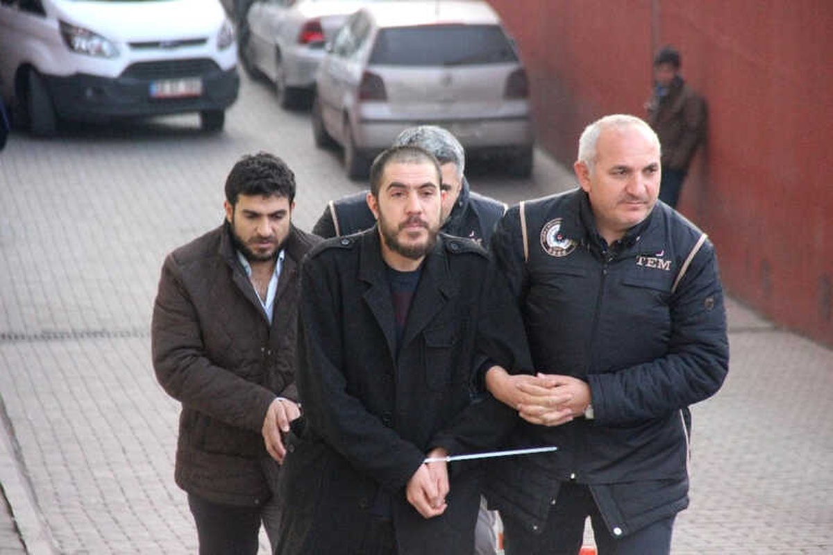 Deaş Şüphelisi İki Kişi Adliyeye Sevk Edildi