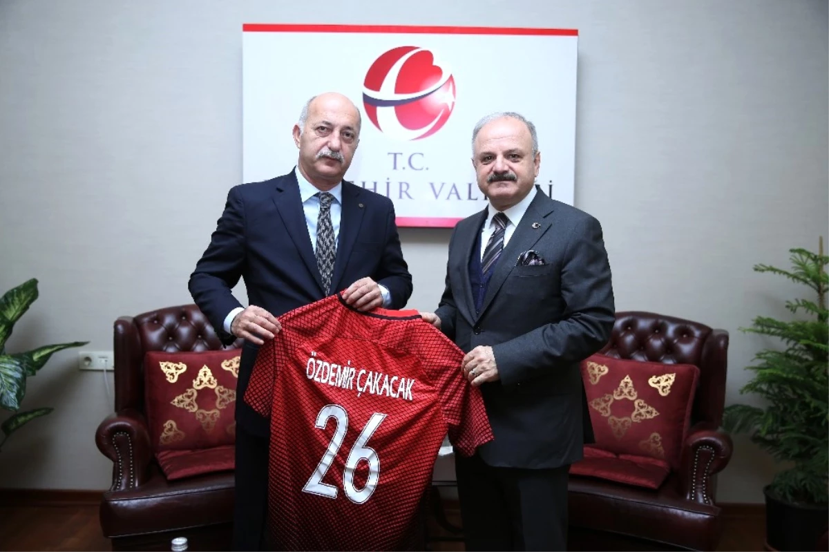 Futbol Şehri Eskişehir Euro 2024\'e Aday
