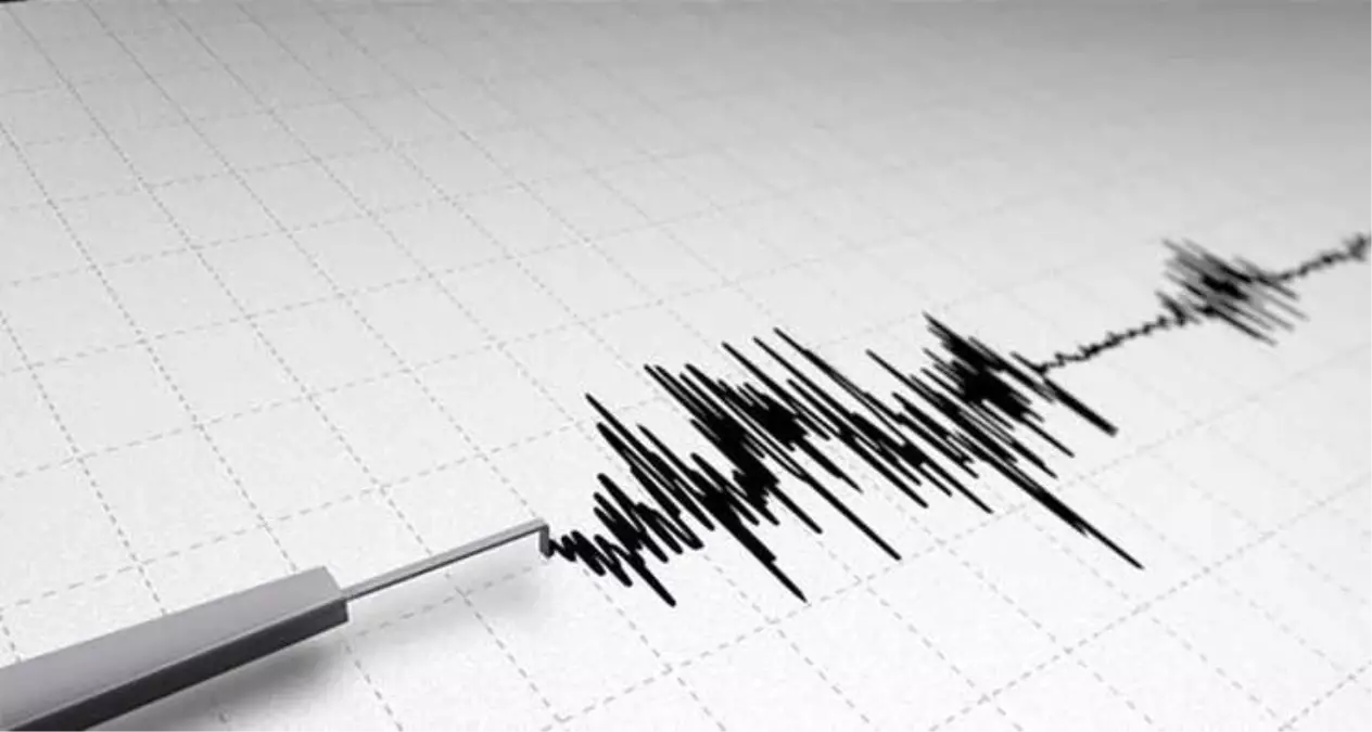 İran\'da 4.7 Büyüklüğünde Deprem