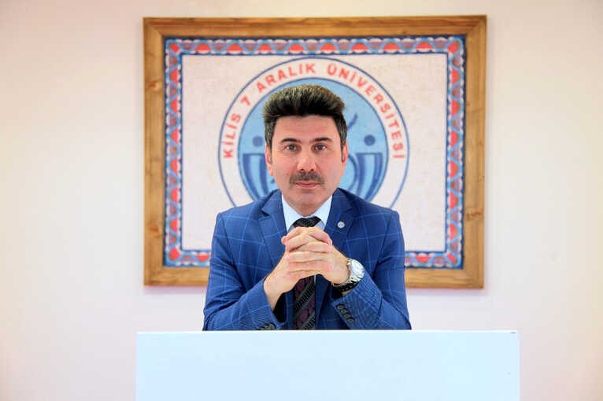 Rektör Karacoşkun\'ndan Gazeteciler Günü Kutlama Mesajı