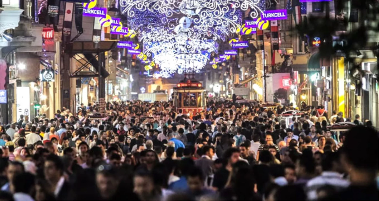 14 Milyonluk İstanbul\'da Erkek Nüfusu, Kadın Nüfusundan Fazla