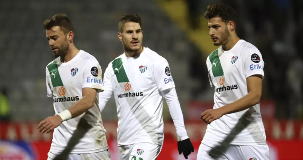 Gençlerbirliği, Bursaspor\'un Yıldızı Deniz Yılmaz\'ı Kadrosuna Kattı