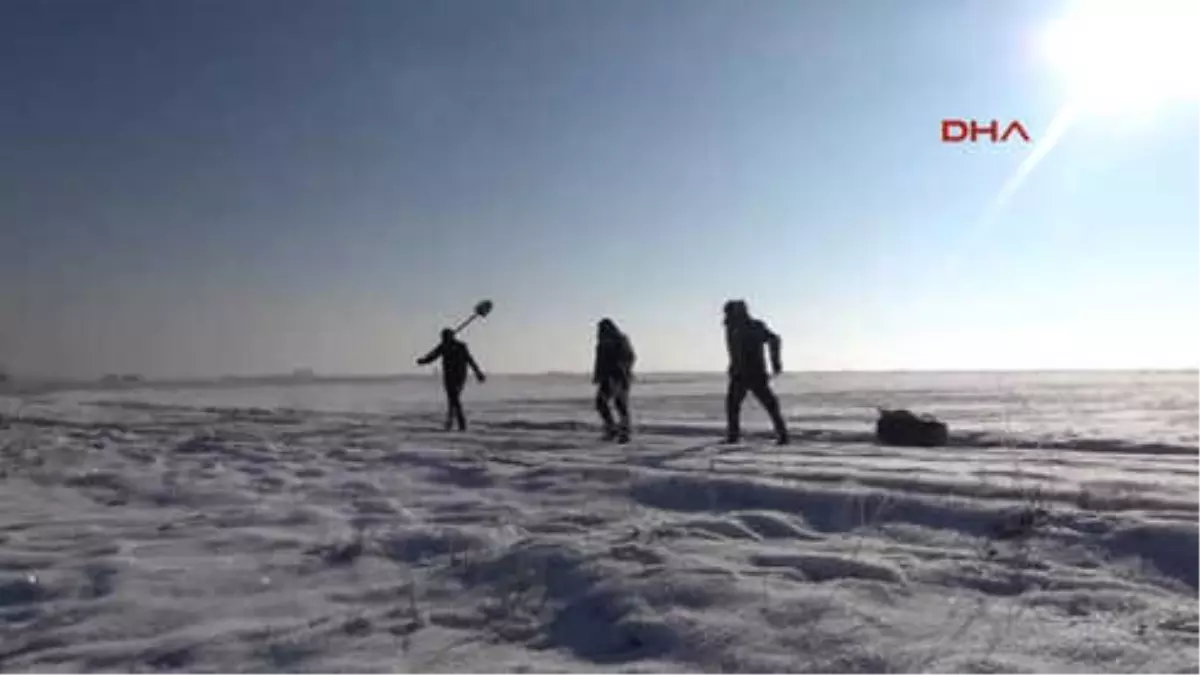 Hakkari Yüksekova\'da Eskimo Usulü Balık Avı