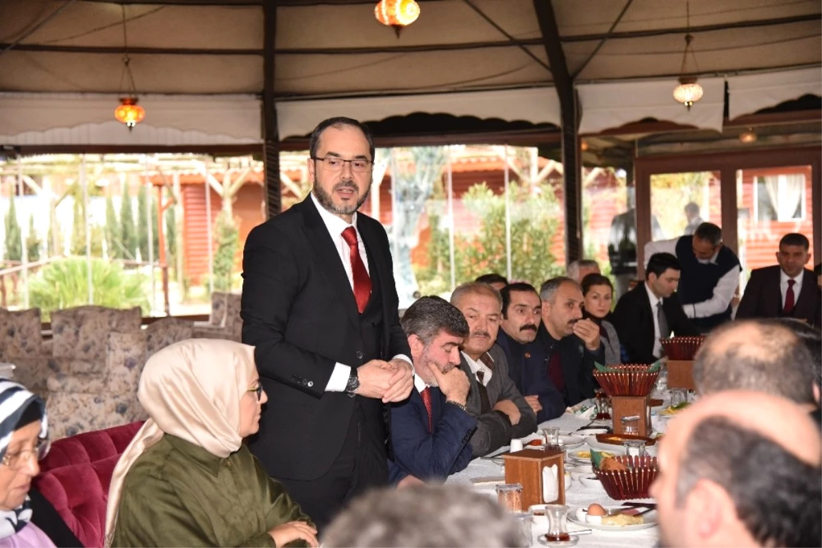 Başkan Ayaz: "Birlik ve Beraberlik İçinde Başiskele\'ye Yakışır Hizmetler Yapıyoruz"