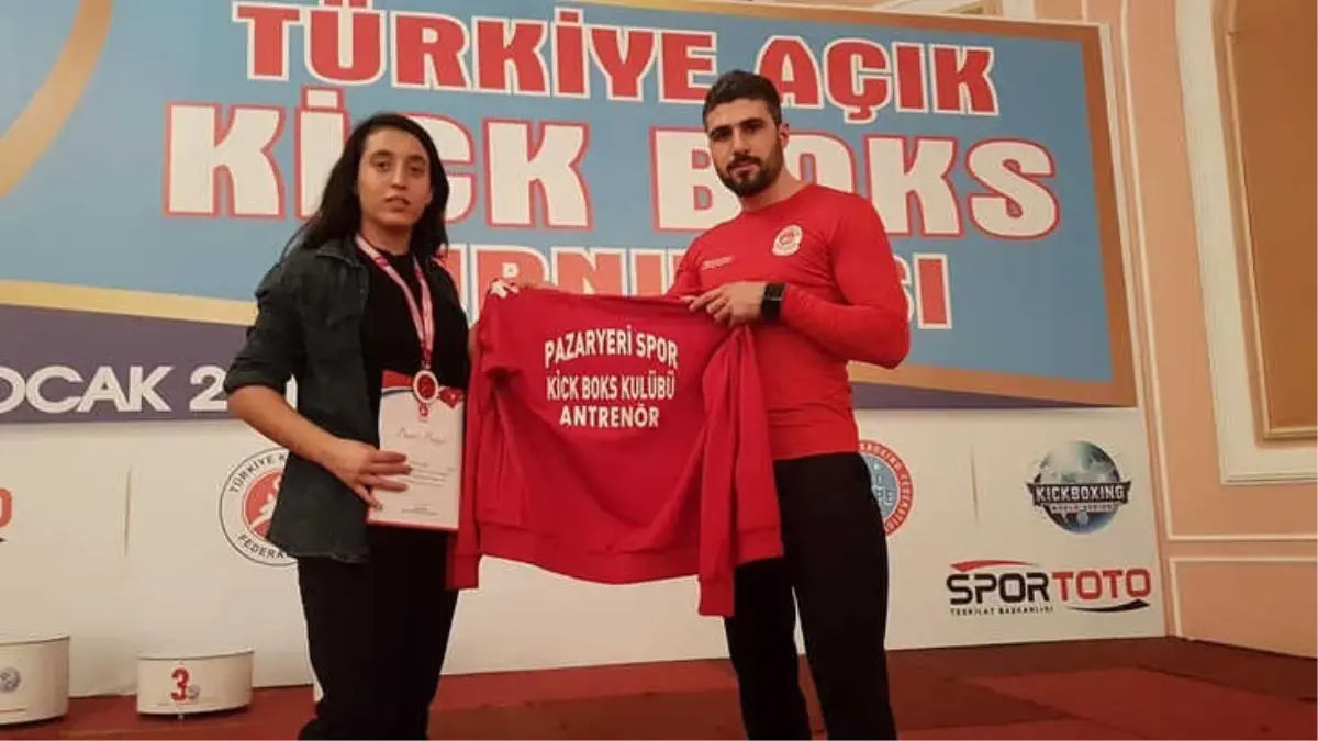 Başkan Yalçın\'dan Başarılı Sporculara Destek