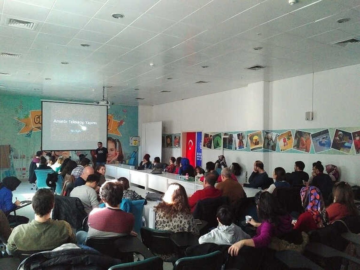 Btm\'den Öğretmenlere Astronomi Semineri