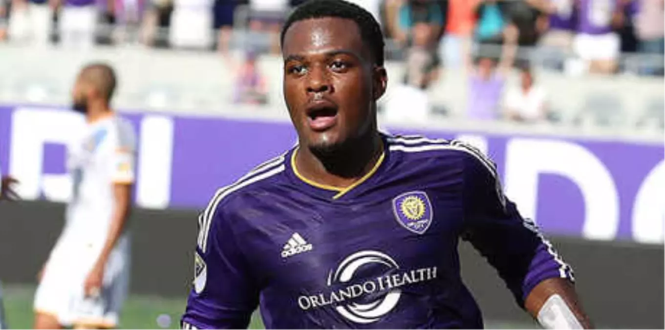 Cyle Larin, İstanbul\'da!