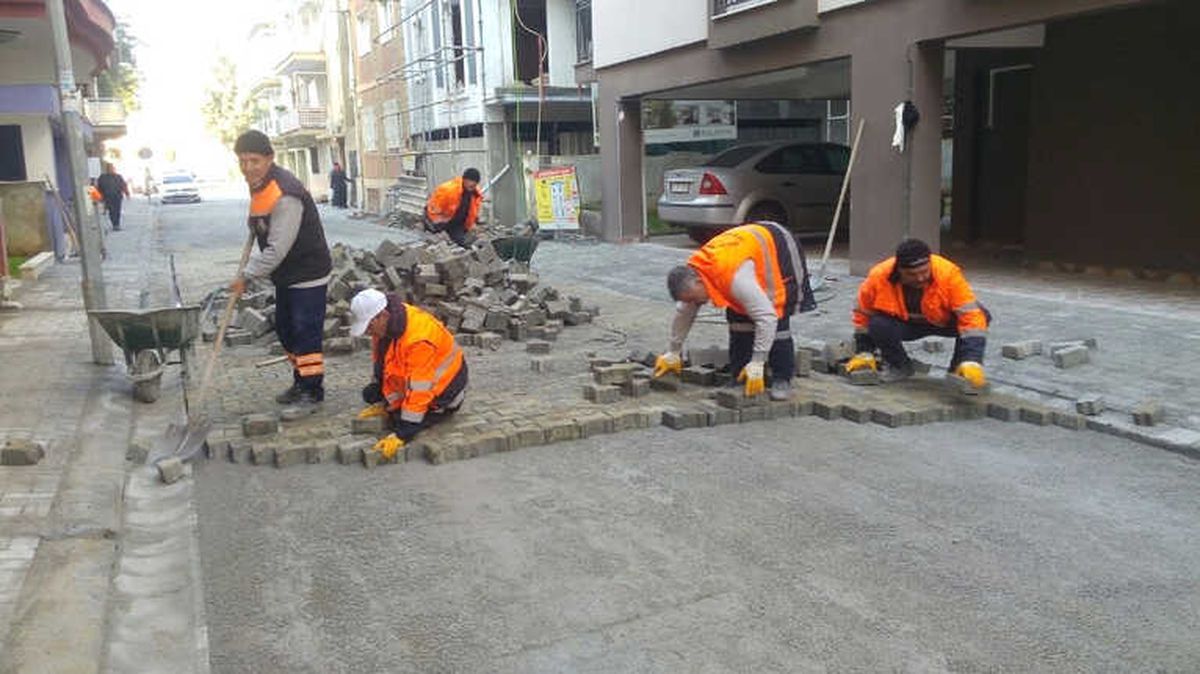 Efeler Belediyesi 2275 Sokağı Yeniledi