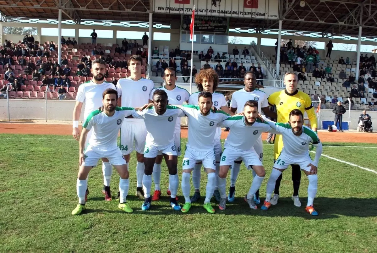 Lider Salihli Belediyespor Rövanş Peşinde