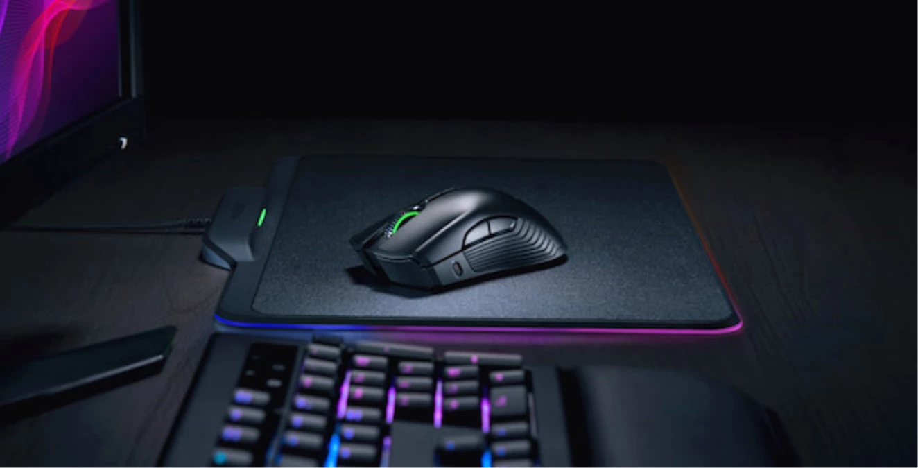 Razer Hyperflux Kablosuz Mouse Gücünü Pad\'inden Alıyor