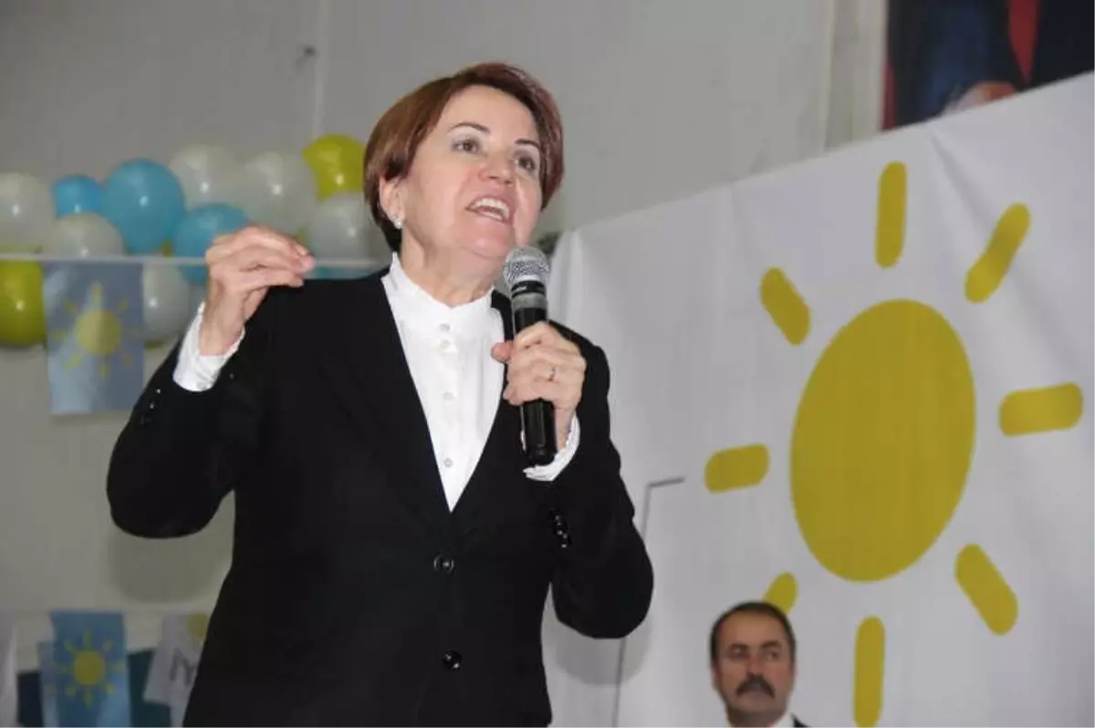 İyi Parti Genel Başkanı Akşener Eskişehir\'de