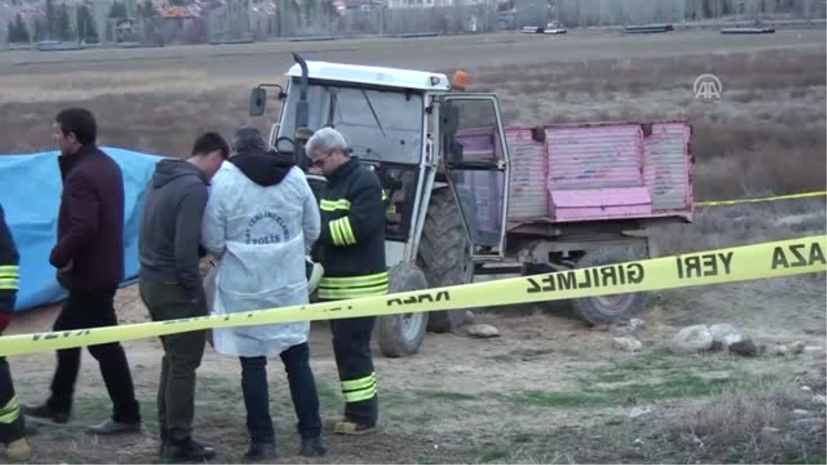 Konya\'da Traktörün Altında Kalan Çiftçi Öldü