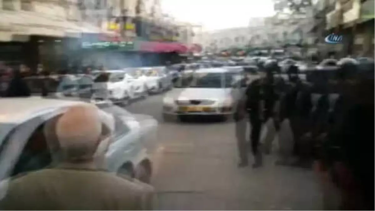 Kudüs\'teki Protesto Gösterilerinde 4 Filistinli Yaralandı