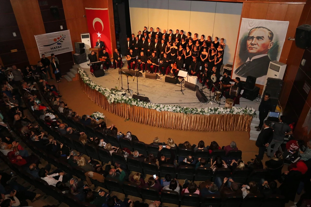 Antakya\'da Türk Halk Müziği Konseri