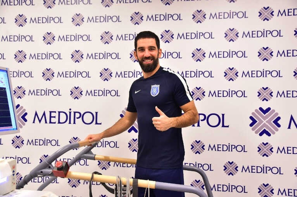 Arda Turan Sağlık Kontrolünden Geçti