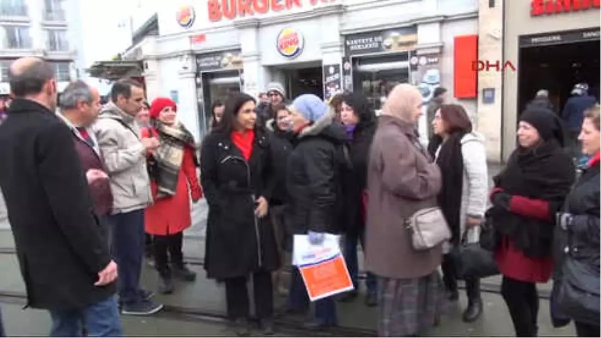 Kadınlar, Kadına Şiddeti ve Çocuk Cinayetlerini Protesto Etti