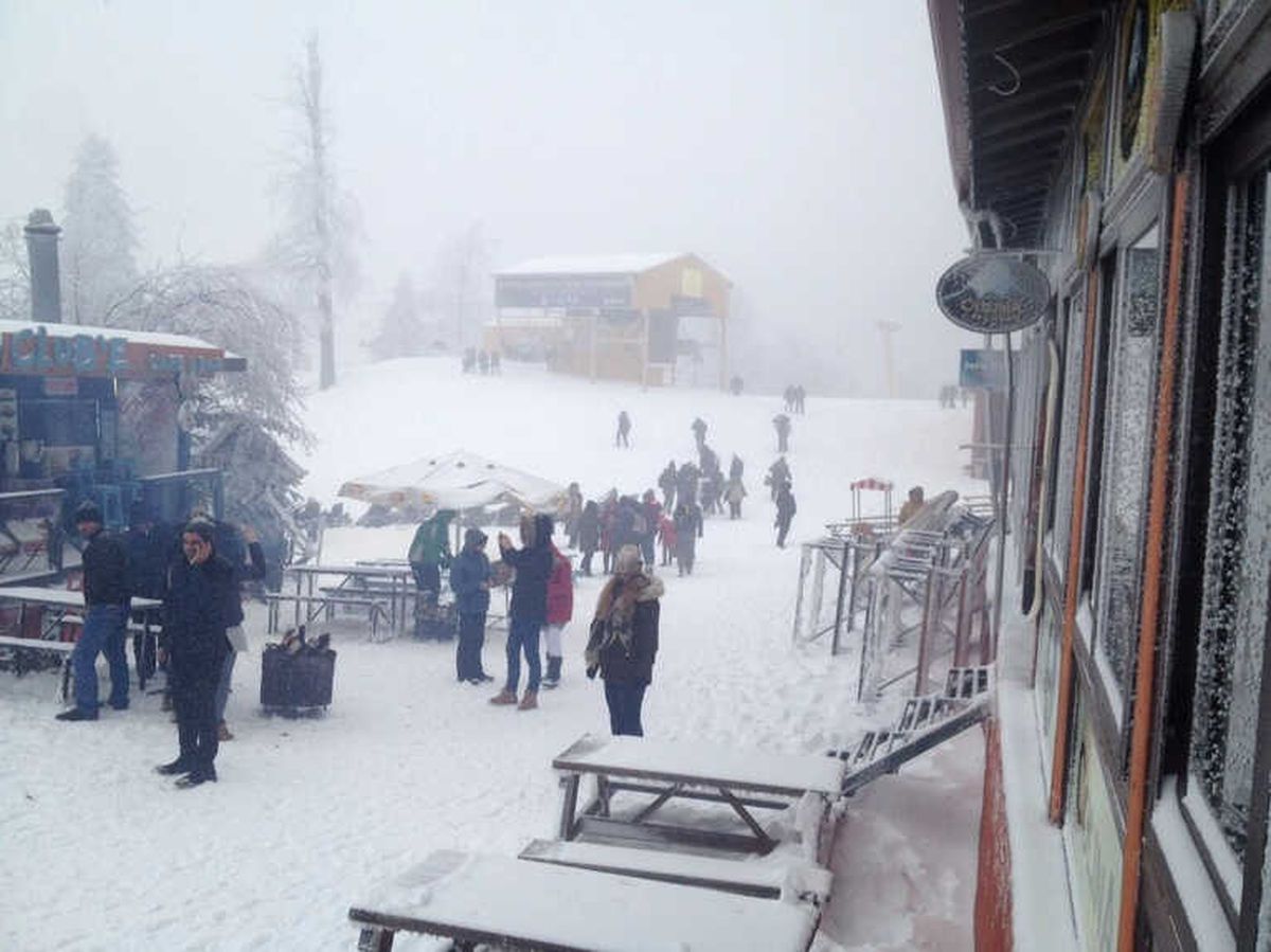 Kartepe\'de Kar Yağışı Yeniden Başladı