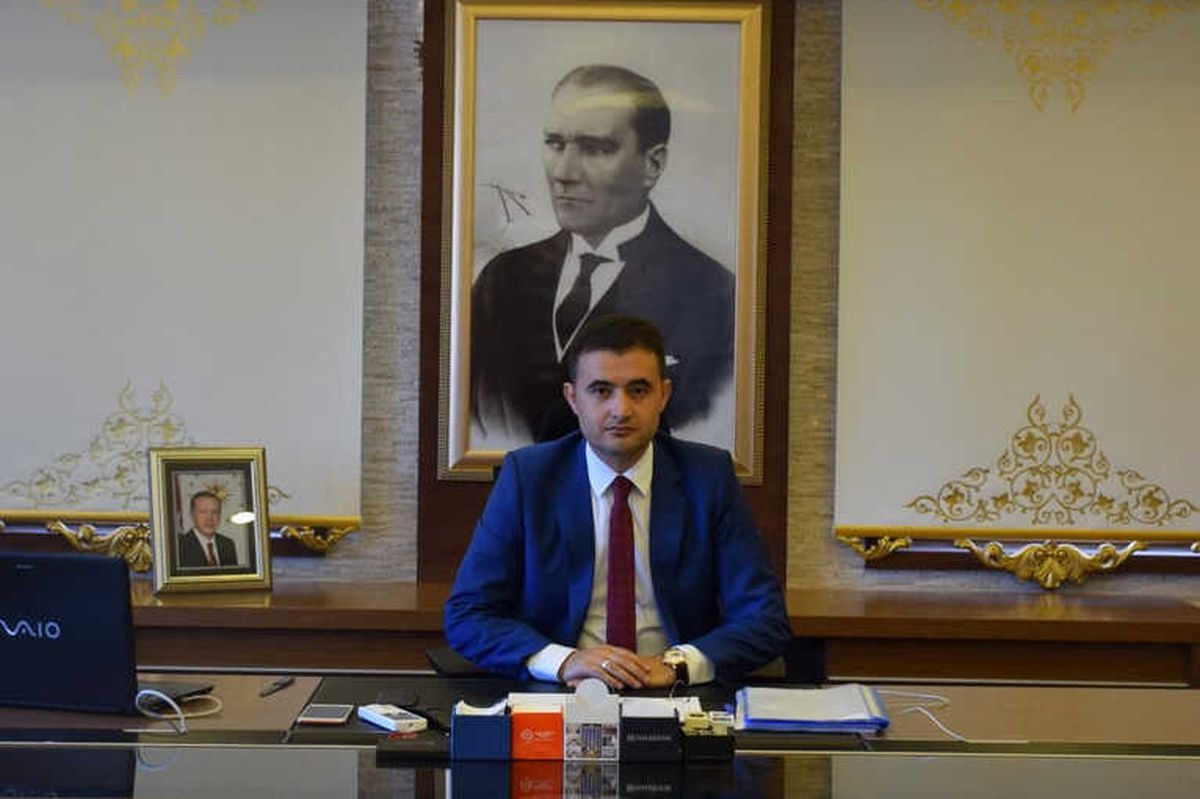 Kozluk\'ta Başarılı Polislere Başarı Belgesi Verildi
