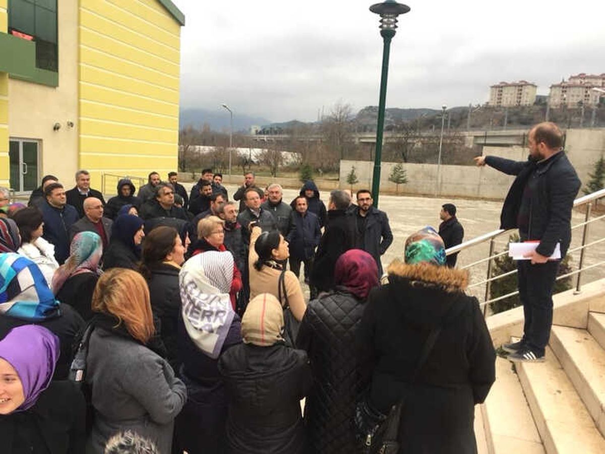 Başbakan Binali Yıldırım\'ın Geleceği Kapalı Spor Salonunda İnceleme