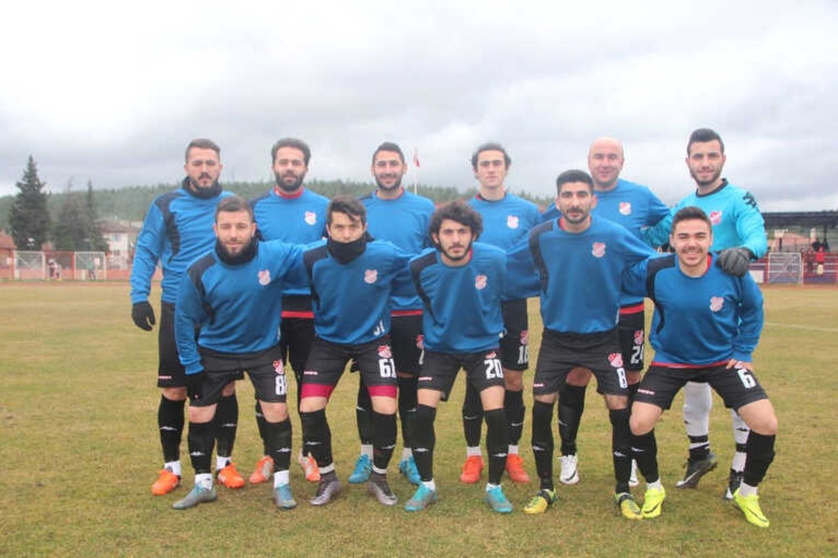 Bilecikspor: 3 Gökpınarspor: 1