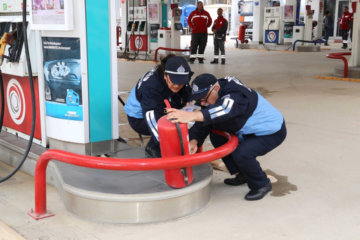 Büyükşehir Zabıtası Görevinin Başında