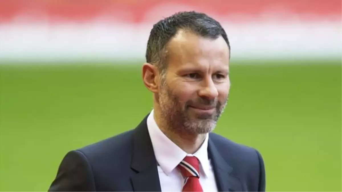 Galler Milli Takımı, Giggs\'e Emanet