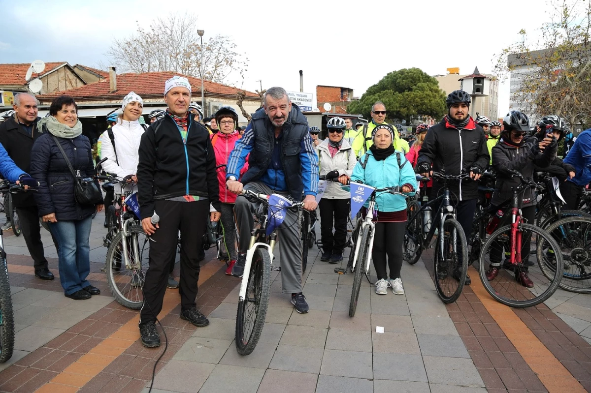 Gaziemirliler Yeni Yıl İçin Pedalladı