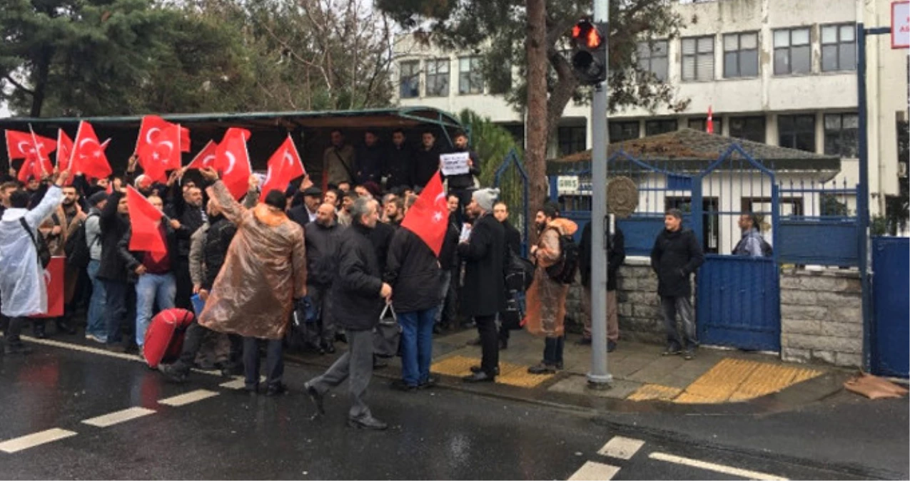 Afrin\'e Gönüllü Olarak Gitmek İsteyen 500 Kişi, Askerlik Şubesine Dilekçe Verdi