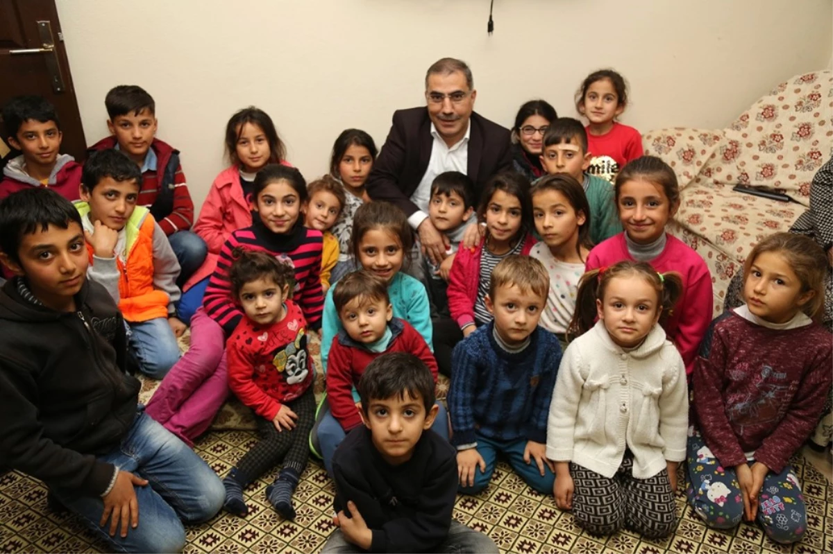Başkan Çelikcan: "Vatandaşlarımızın Acısına da Sevincine de Ortak Oluyoruz"