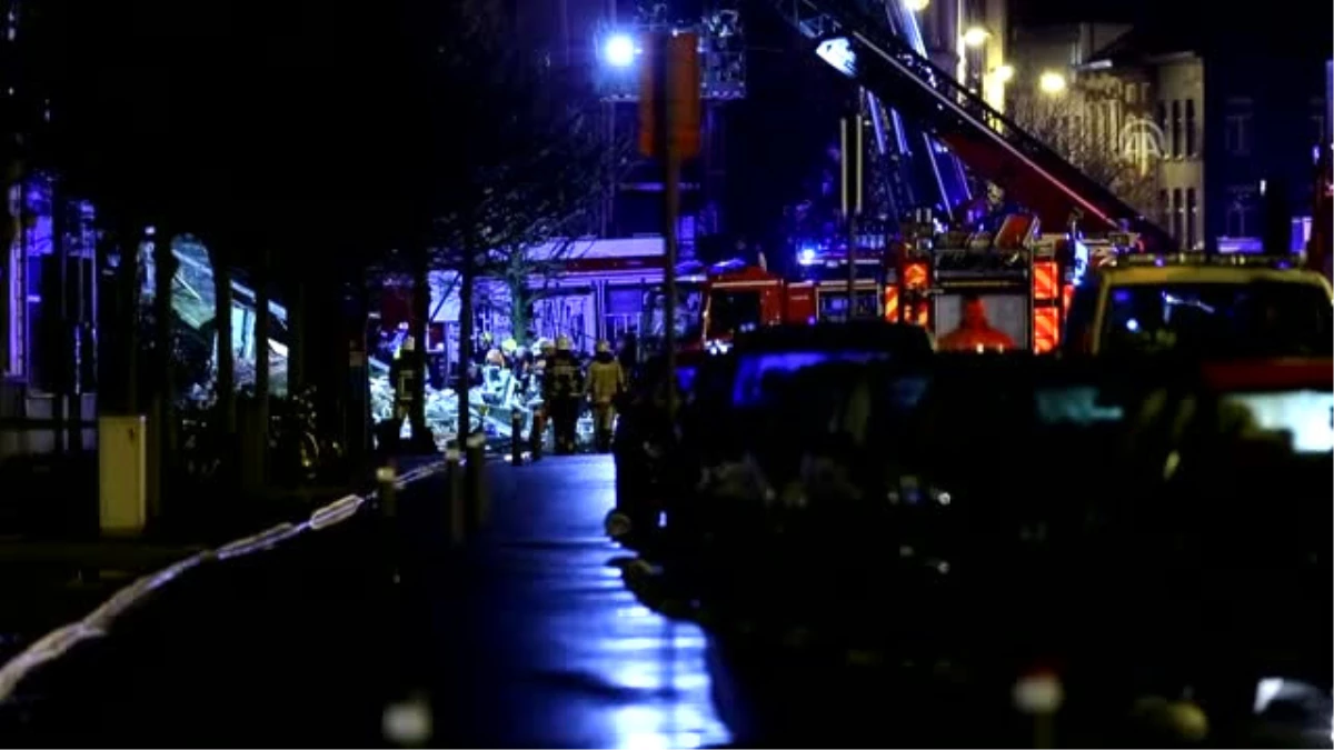 Belçika\'da Patlama Meydana Gelen Bina Yıkıldı