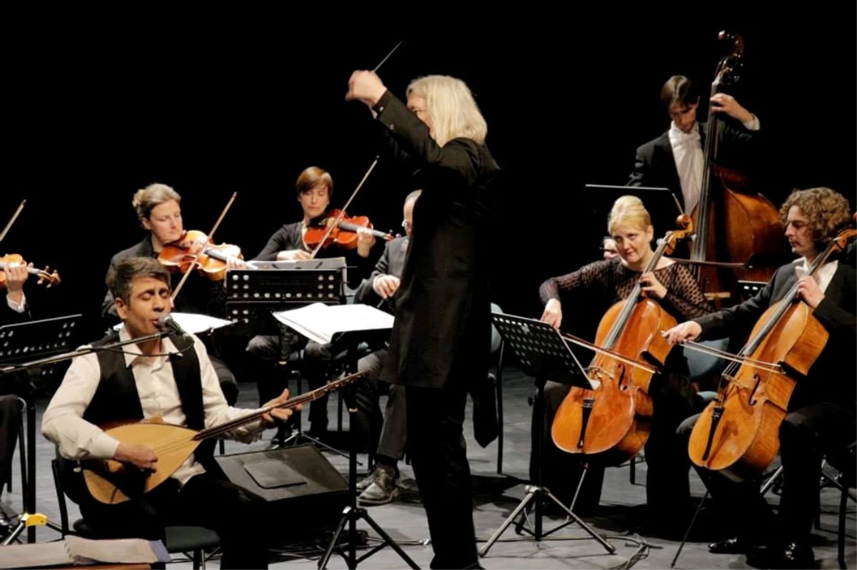 Berlin Senfoni Oda Orkestrası ve Erdal Akkaya ile Müzik Dolu Bir Gece