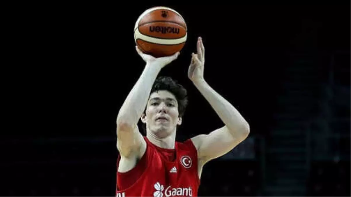 Cedi Osman: Milli Formayı Giymek İçin Sabırsızlanıyorum