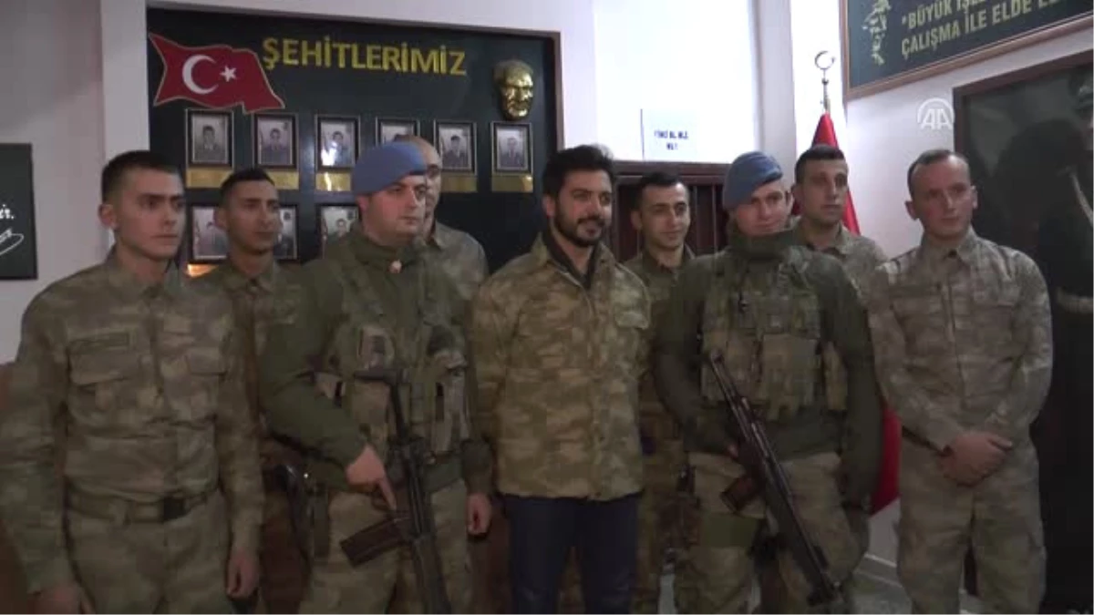 Diyarbakır\'da Askerlere Moral Konseri