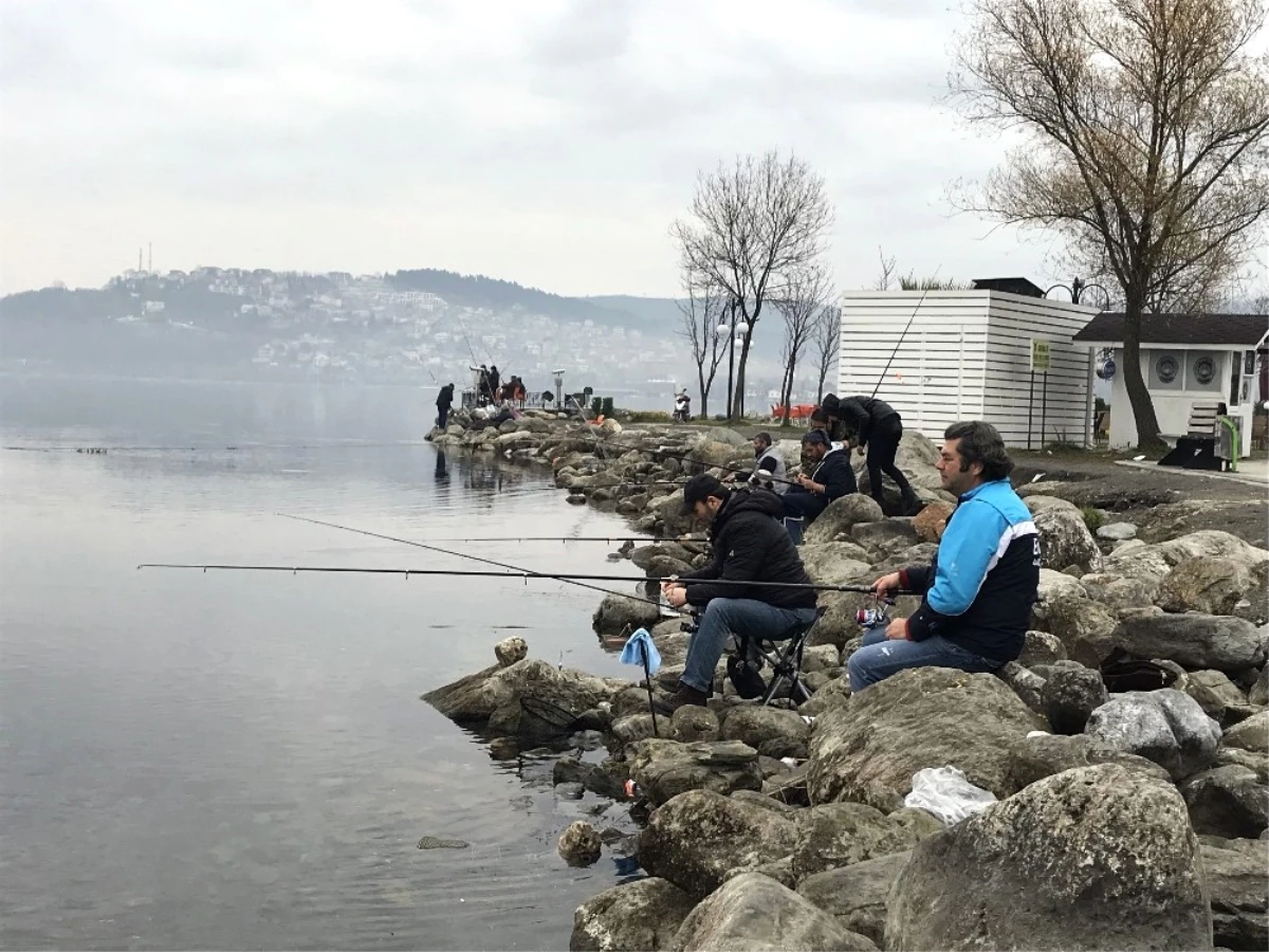 Olta Meraklıları Soluğu Sapanca Gölü\'nde Aldı