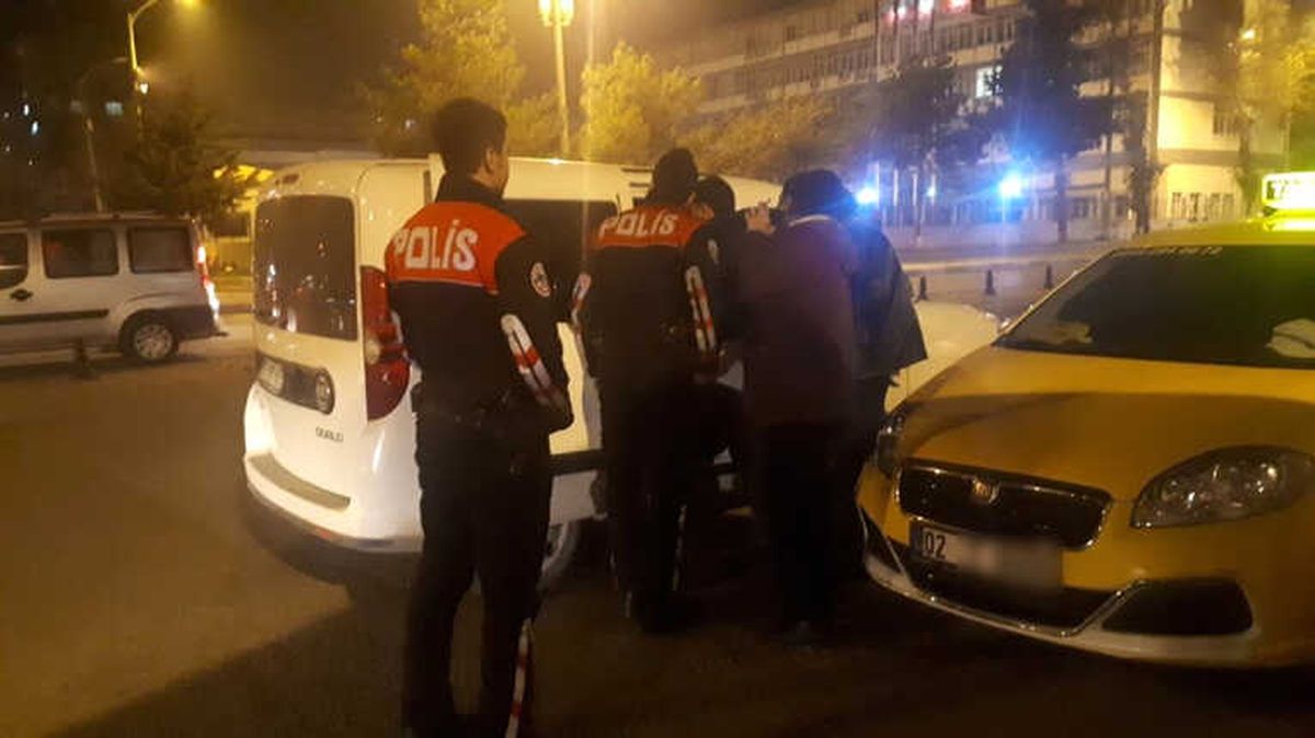 Adıyaman\'da Dolandırıcılık İddiası: 2 Gözaltı