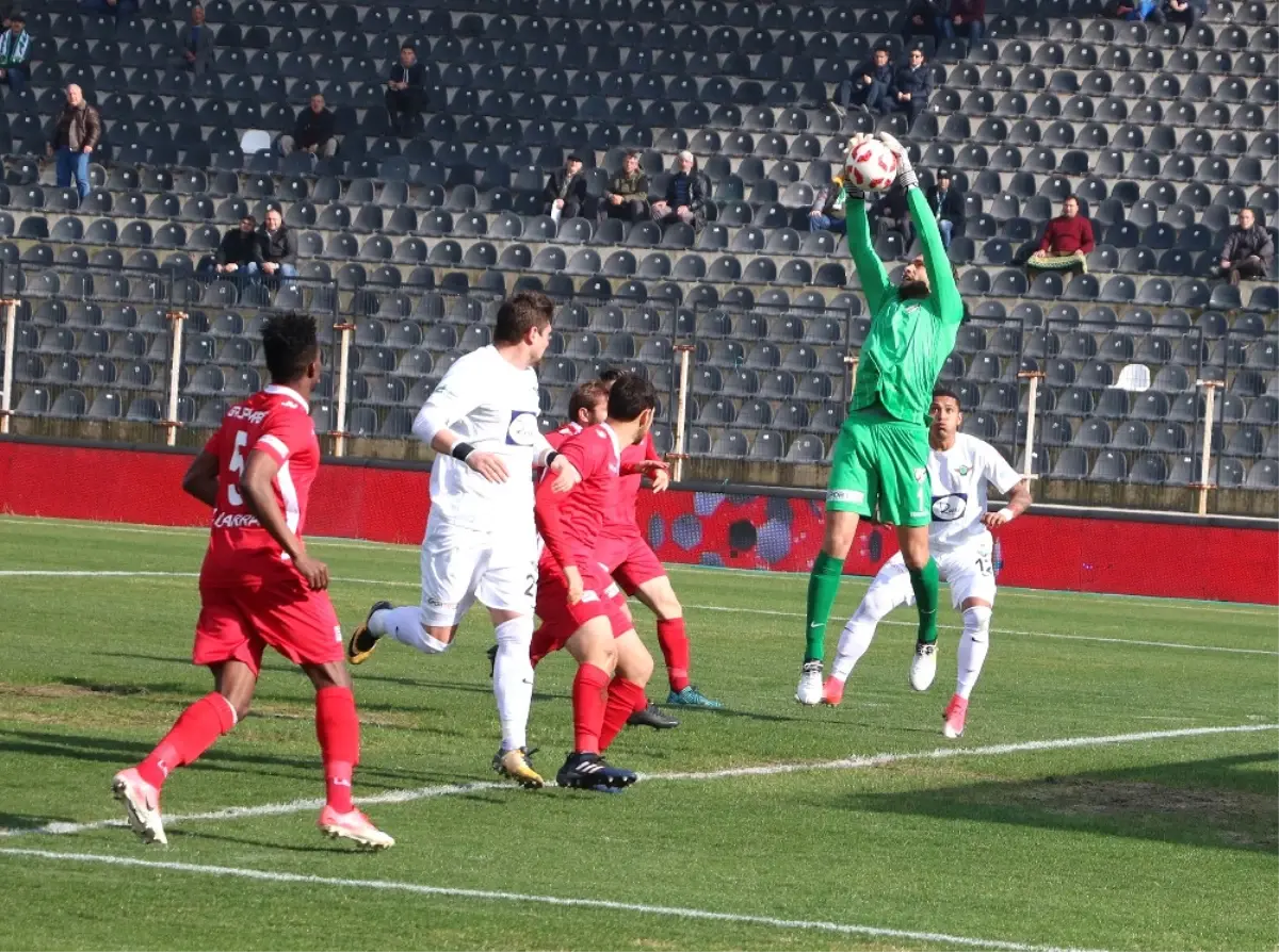 Akhisar Çeyrek Finalde