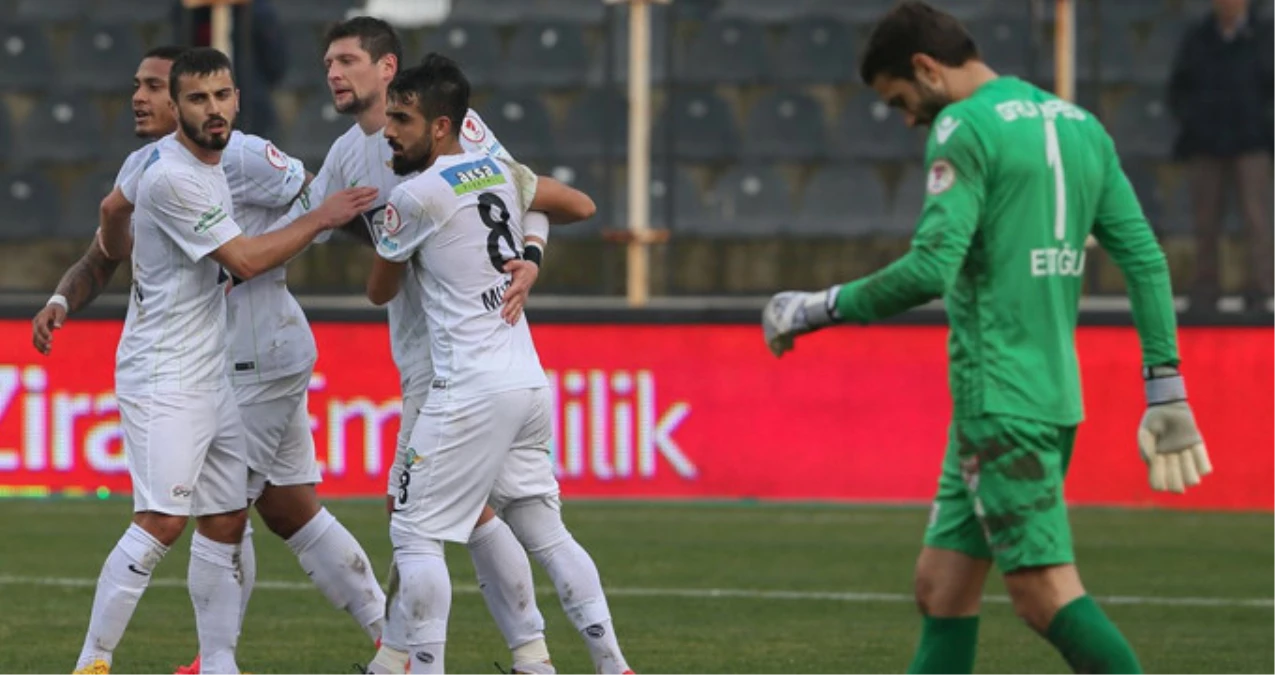 Akhisarspor, Boluspor\'u Eleyerek Türkiye Kupasında Tur Atladı