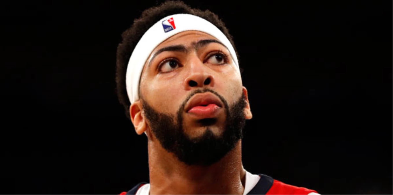 Anthony Davis\'ten 45 Sayı, 15 Ribaunt