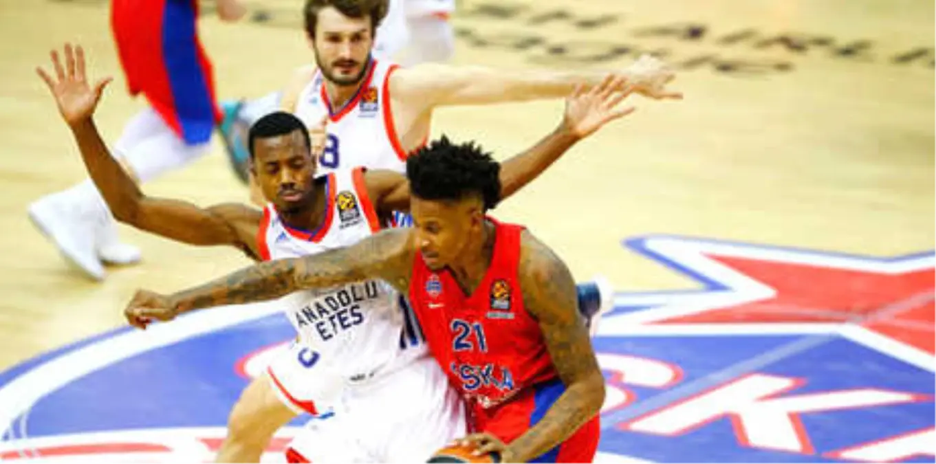 Cska Moskova-Anadolu Efes: 110-79