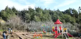 Çukurova'ya 4 Yılda 50 Park Yapıldı