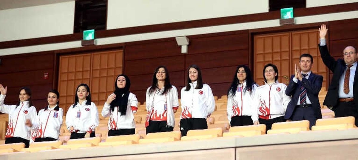 Engelli Sporcular TBMM\'yi Ziyaret Etti