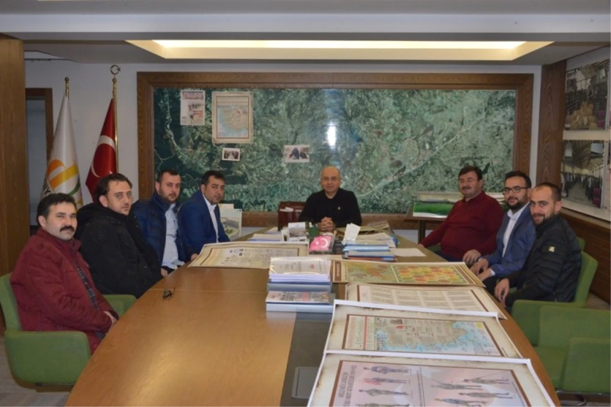 Gediz Belediye Başkanı Saraoğlu: İlçe Esnafının Her Zaman Yanındayız