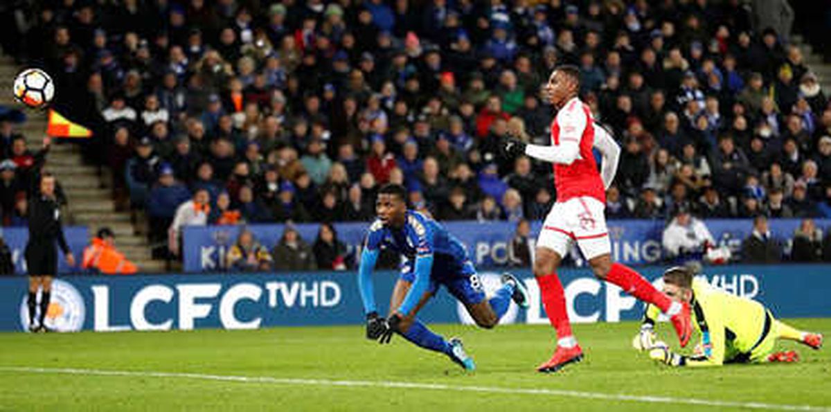 İngiltere\'de Bir İlk! Bu Gol Tarihe Geçti...