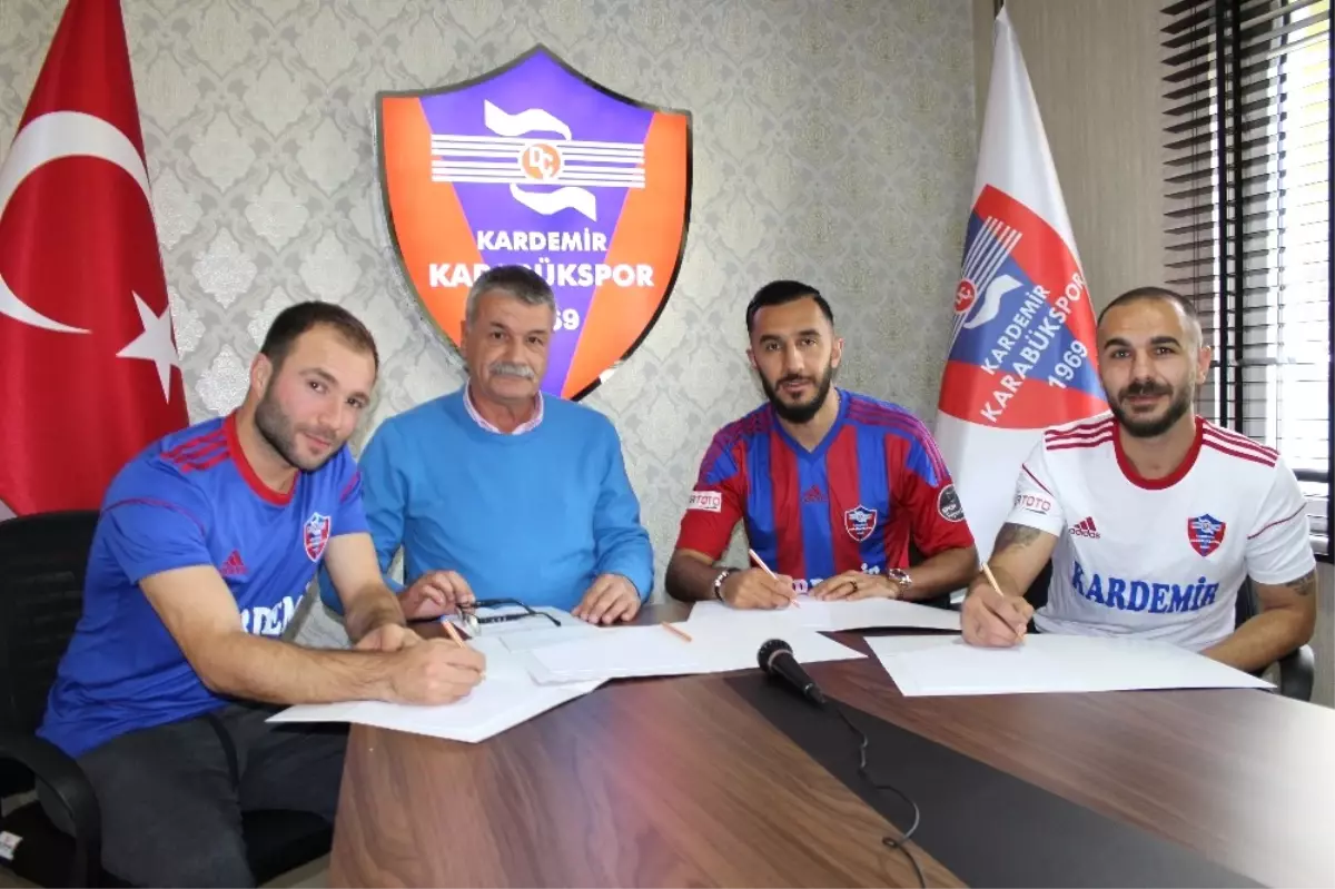 Karabükspor, 3 Oyuncuyla Resmi Sözleşme İmzaladı