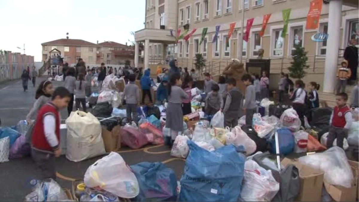 Öğrenciler Evlerinden ve Sokaklardan 2 Ton Atık Topladı