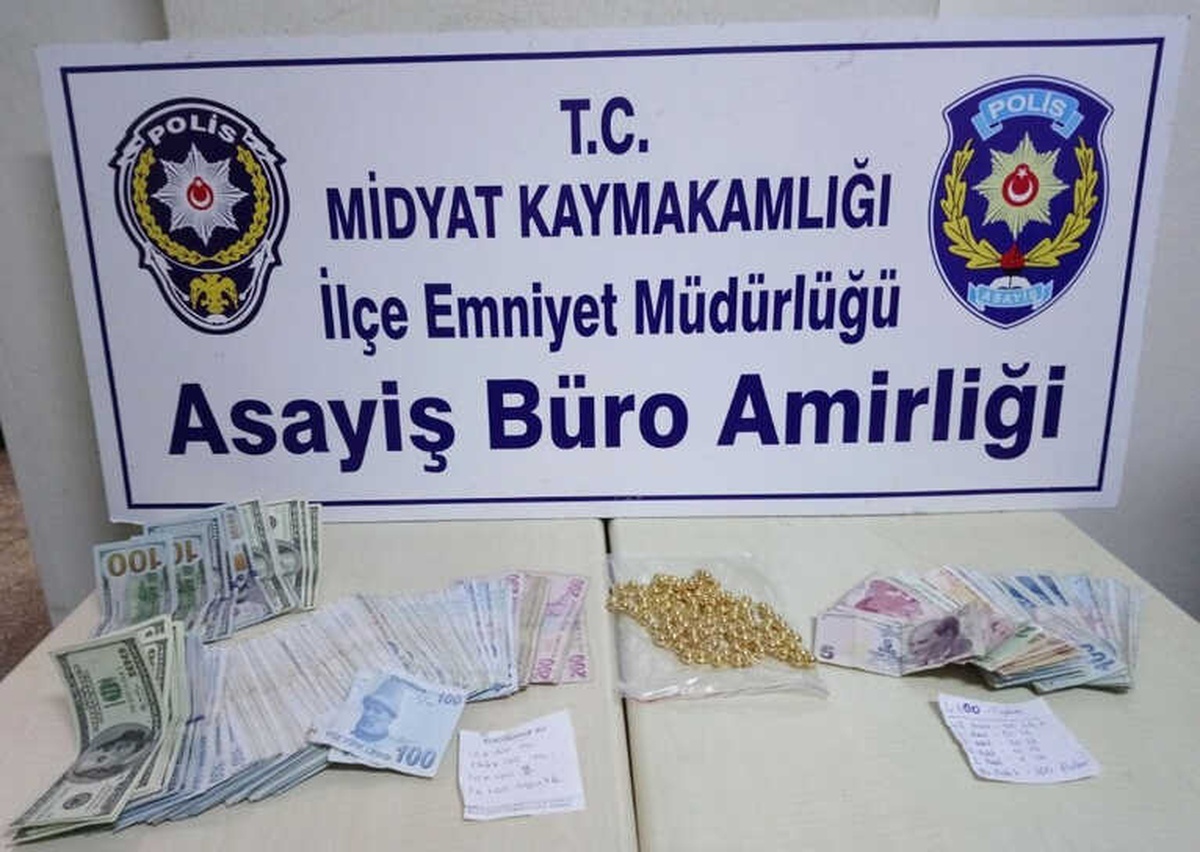Sahte Altın Satan Suç Makineleri Yakalandı