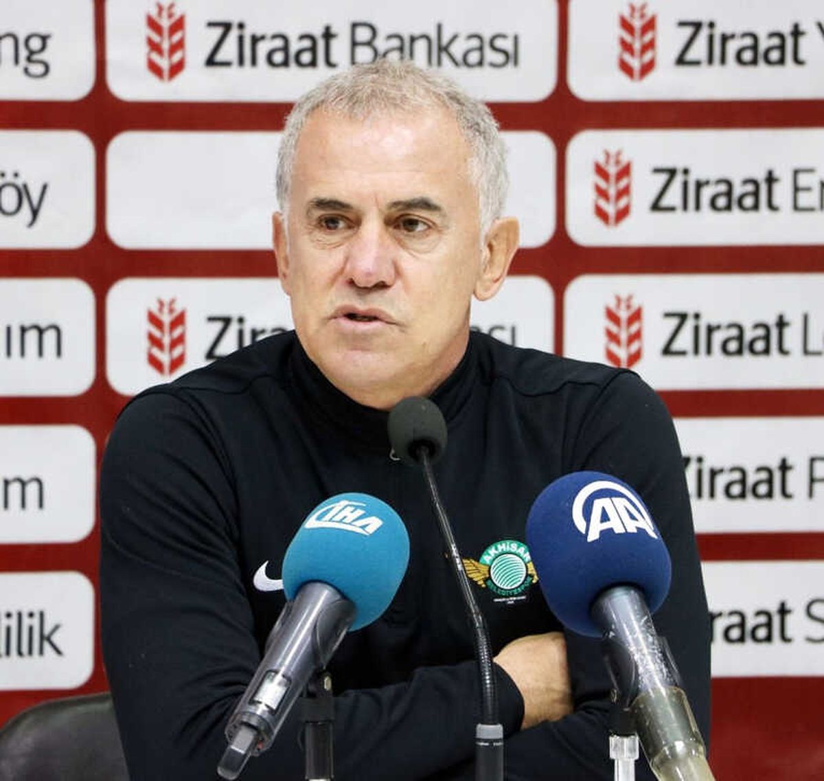T.m. Akhisarspor Çeyrek Finalde
