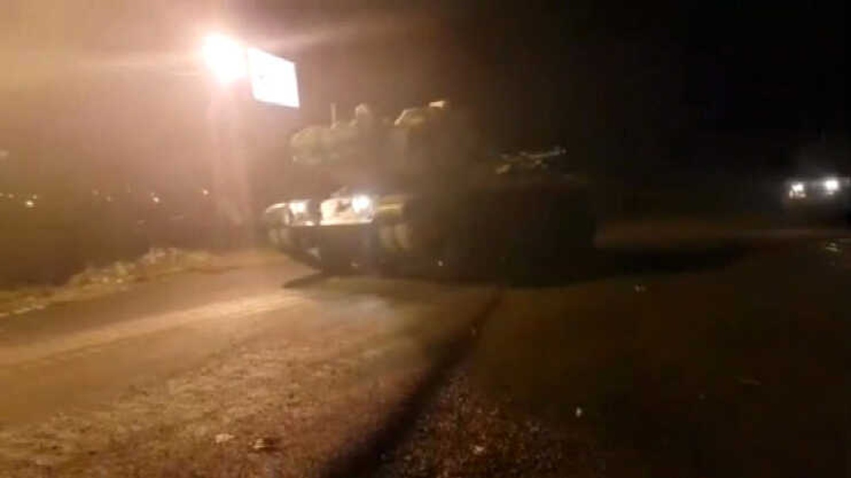 Tank ve Askeri Sağlık Personeli Suriye Sınırına Ulaştı