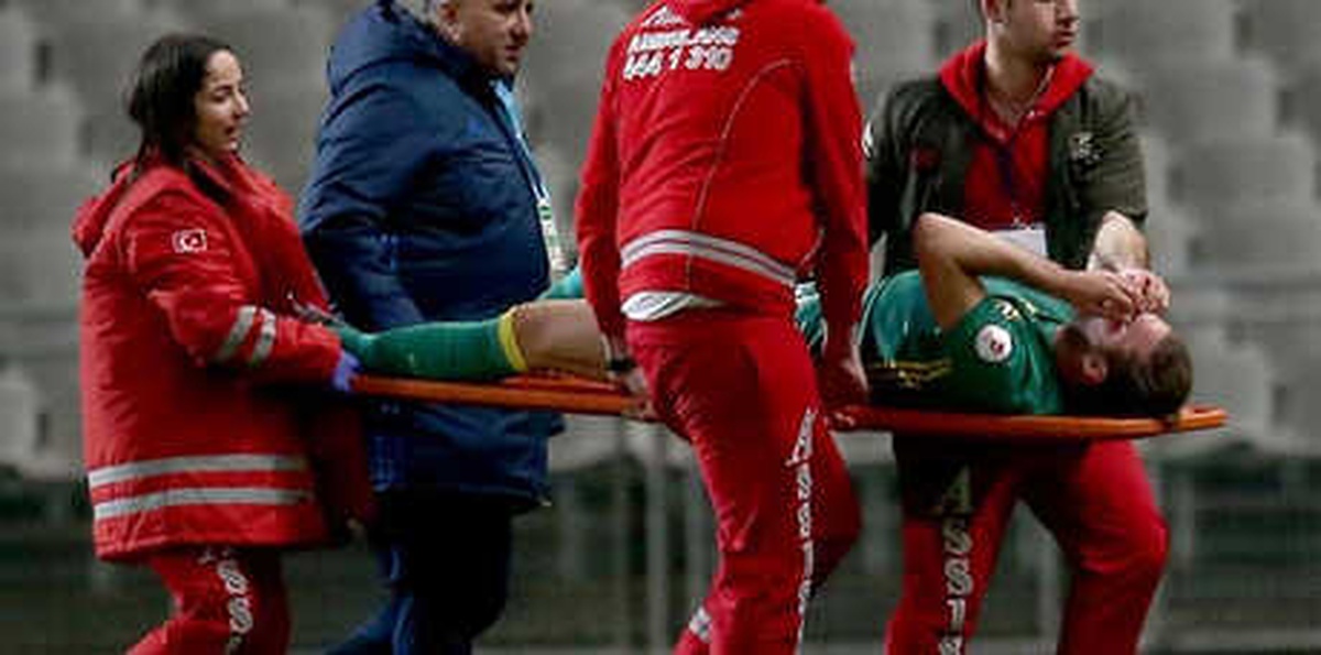 Yiğithan Güveli\'nin Sol Bacak Kasında Kopma ve Kısmi Yırtık!